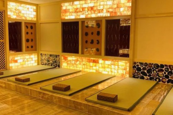 重庆夜生活按摩店招贤纳士，诚邀养生高手共舞灯火！